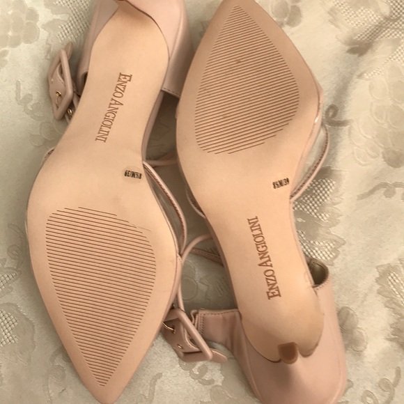 Final Markdown-ENZO ANGIOLINI Debnee Pump - Picture 12 of 16